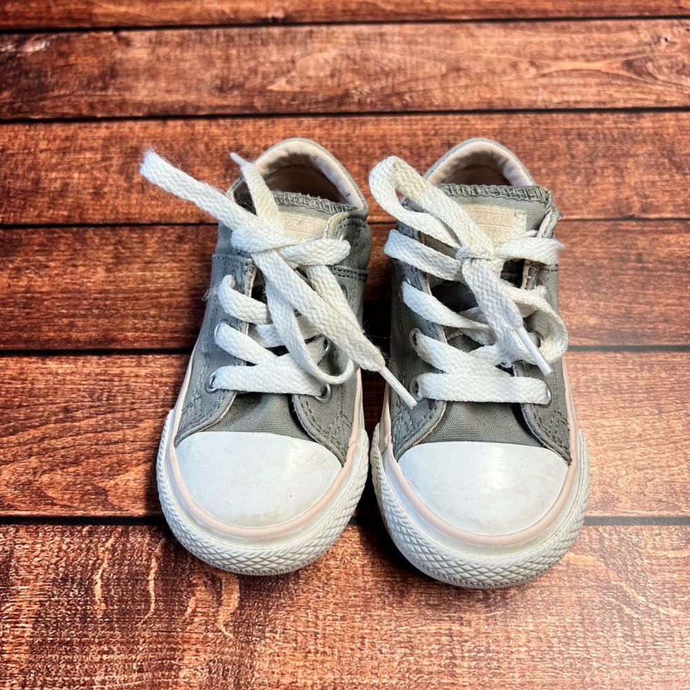 Kids Gray and White Converse